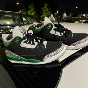 Air jordan pine green